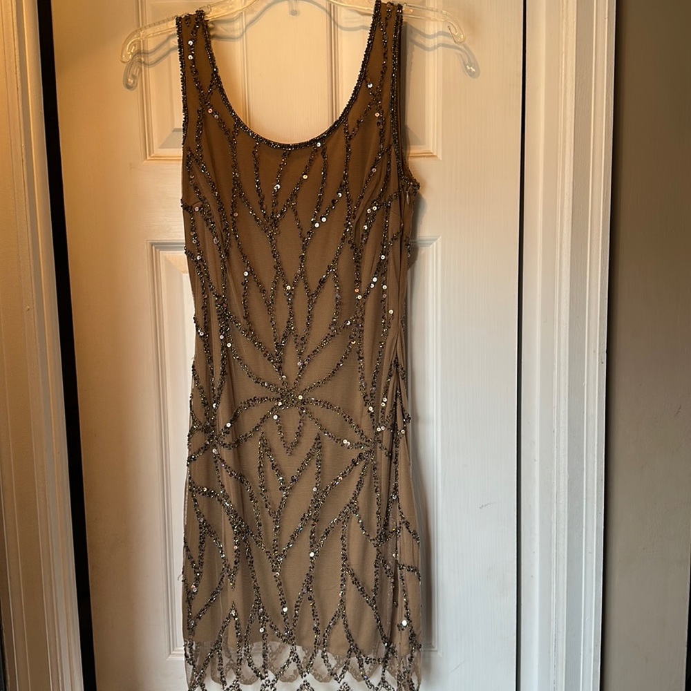 Dress with sequins